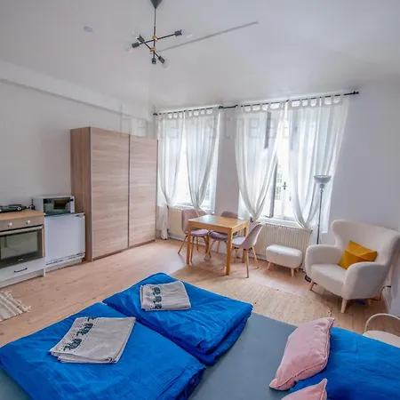 Cozy Close To Palmovka * Praha