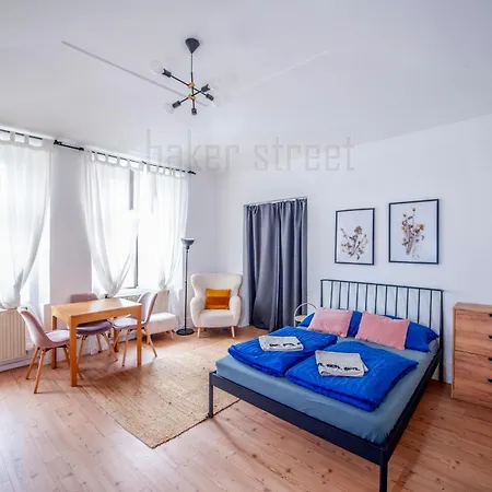 Cozy Close To Palmovka Praag